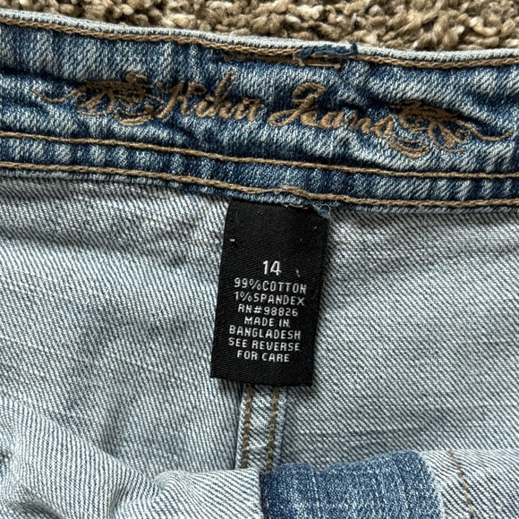 SALE TODAY ‼️ - Picture 5 of 6